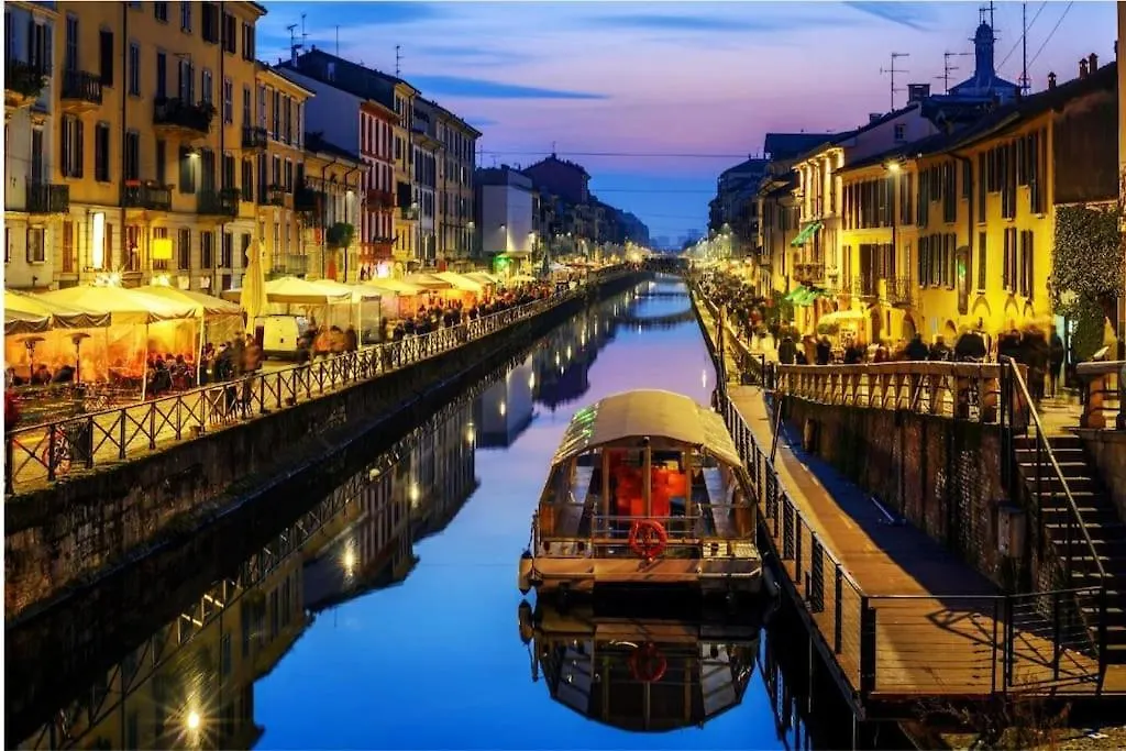 Navigli Charming Flat Apartment Milan Italy
