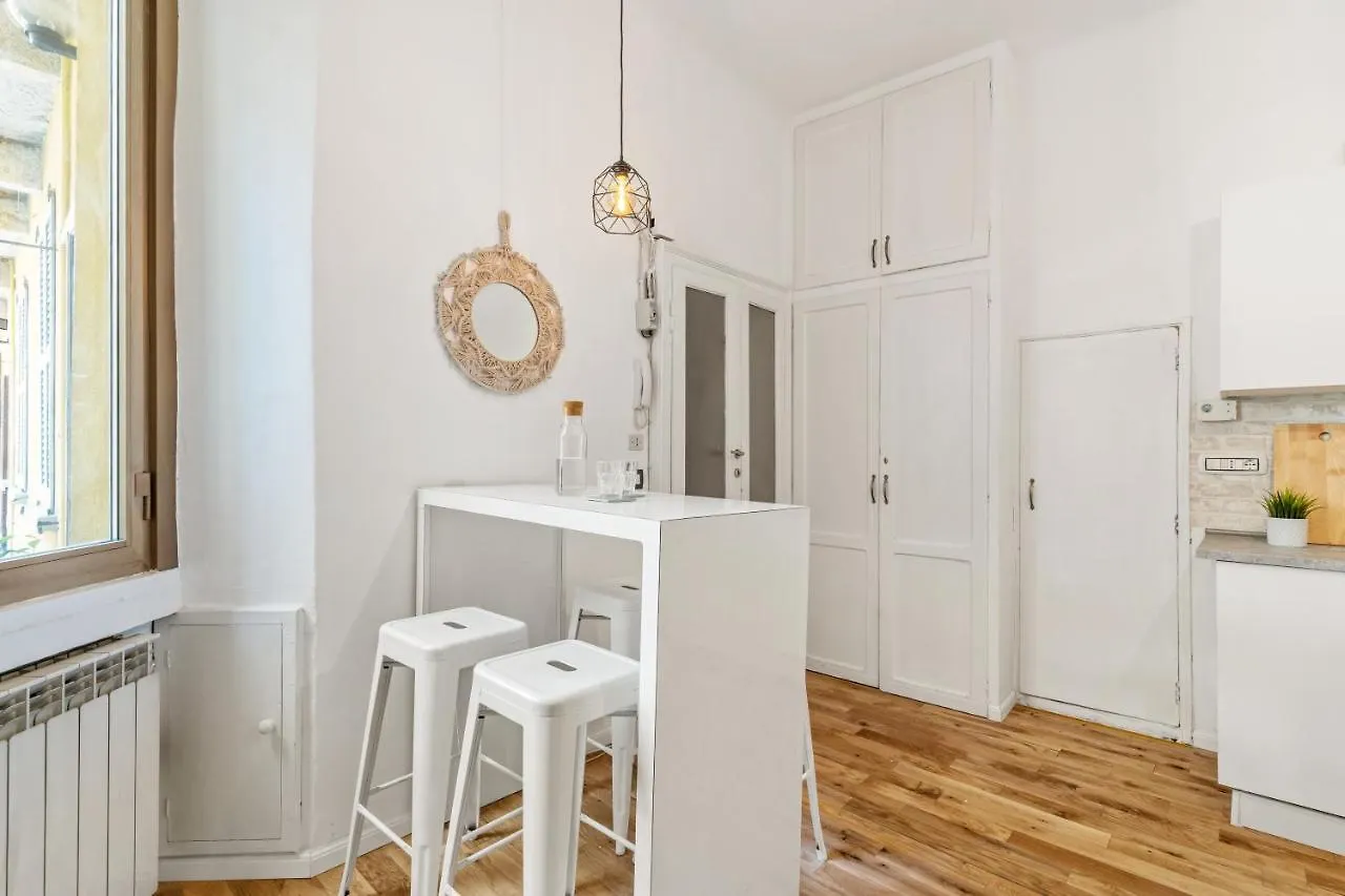 Navigli Charming Flat Apartment Milan Italy